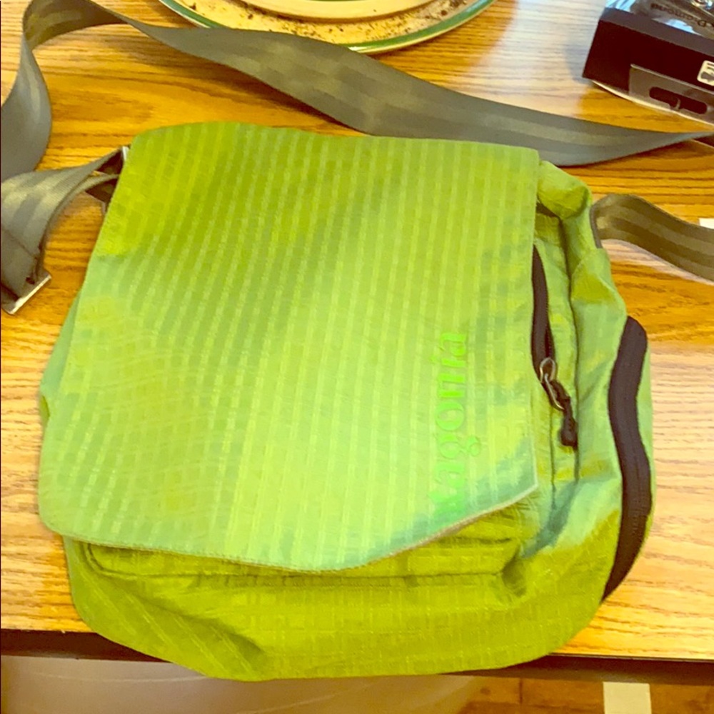 Patagonia satchel bag